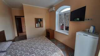 Гостиница Villa Del Mar Архипо-Осиповка Улучшенный двухместный номер с 1 кроватью-10